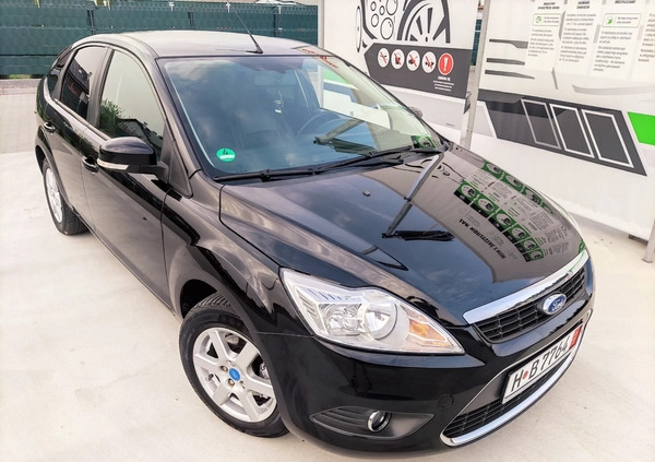Ford Focus cena 17700 przebieg: 200000, rok produkcji 2008 z Poznań małe 379